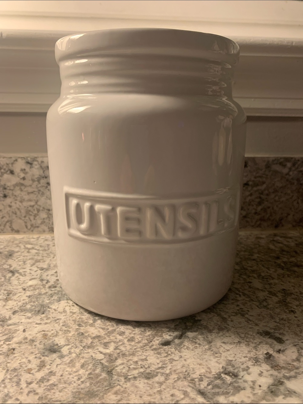 Ceramic Utensil Holder - Glossy White